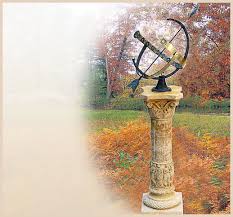 Eine sonnenuhr bringt eine zeitlose luft in jede gartenlandschaft. Sonnenuhr Aus Bronze Und Stein Fur Den Garten Kaufen