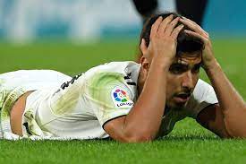 Futbolista del real madrid cf y de la. Ø£Ø³ÙŠÙ†Ø³ÙŠÙˆ Ø§Ù„Ø­Ø¸ Ø§Ù„Ø³ÙŠØ¡ ÙˆØ±Ø§Ø¡ Ø¥ØµØ§Ø¨ØªÙŠ Goal Com