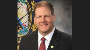 Nh Governor Joins Gov Mills In Calling For Out Of State Visitors To Self Quarantine Wgme