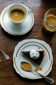 La Tarte Au Chocolat Salsa De Caramelo Salsa De Caramelo Salado Tarta De Chocolate