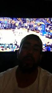 ATENCIÓN... LeBron James se roba el...