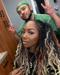 𝐌𝐀𝐑𝐈 𝐆𝐔𝐙𝐌𝐀𝐍