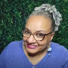 Rebecca Stoneking's Instagram, Twitter & Facebook