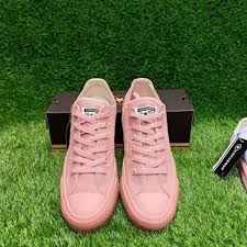Image result for sepatu converse