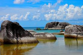 Batu kerikil terbesar di dunia berada di benua. Hamparan Batu Natuna Sisa Peradaban Benua Atlantis Kompasiana Com
