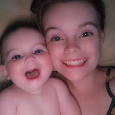 Guys! Wedding floral is so so so expensive! Does anyone have any creative  center piece ideas? Or ways to save