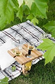 Picknicktisch Weinhalter Schneidebrett Ikea Hack Zwo Ste Wein Tisch Wein Halter Picknicktisch