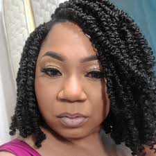 Can you identify this individual? The individual pictured is a person of  interest in a theft that occurred in the area of Oak Ridge Rd