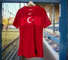 + confira uma seleção com jogadores que não foram convocados para a eurocopa. Novas Camisas Da Selecao Da Turquia 2020 2021 Nike Eurocopa Mdf