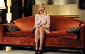 Kirsten dunst walking into her premiere bachelorette at the 2012 sundance film festival. Bachelorette 2012