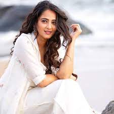 Will update soon anushka shetty movies: Anushka Shetty Instagram Picuki Anushka Shetty Hot Navel And Sleeveless In Pink Saree