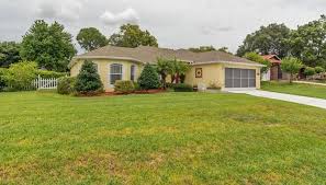 1352 S Prairie Cir Deltona Fl 32725 Zillow House Outdoor Structures Home Family