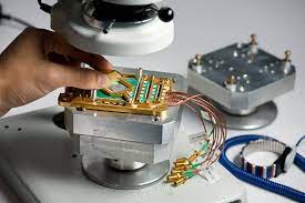 Maybe i buy all your capacity! D Wave S 2 000 Qubit Quantum Annealing Computer Now 1 000x Faster Than Previous Generation Tom S Hardware