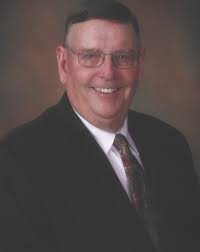 A funeral service for Charles Reece Howell, III, age 88, of Fayetteville,  TN, will be held at 1 PM