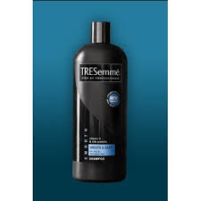 Its slippery texture made combing my hair from root to tip for even product distribution almost effortless and completely pain free Tresemme Naturals Nourishing Moisture Conditioner Reviews In Conditioner Chickadvisor