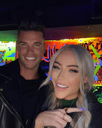 A little bit of everywhere with my favorite traveler 💛 #hbd . . . . . . .  . . . #latepost #letsgosomewhere #starttheadventure #wanderlust  #wheretogonext