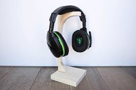 These vr/ar heads, headset stands, headphone holders, gaming headset stands and earphone holders make organizing beats easy. How To Make A Wooden Headset Stand Addicted 2 Diy
