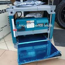 Kegunaannya adalah untuk memperbaiki kayu yang tidak rata karena penyusutan kayu tidak sama atau menghaluskan permukaan kayu. Jual Mesin Serut Kayu Duduk Planner Duduk Plener Ketam Sugu Bkn Fujiyama Kab Tangerang Anugerah Berkat Teknik Tokopedia