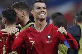 Huge sale on ronaldo madrid now on. Nach Mega Transfer Von Madrid Nach Turin Fiat Mitarbeiter Wollen Nach Cristiano Ronaldos Wechsel Streiken Fussball Stuttgarter Zeitung