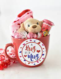 Happy valentine's day puzzle for kids, beautiful box, fun and bright colors, just right for kids valentines day gift, 54 pieces, 10 x 8, made in the usa. Hug In A Mug Valentine S Gift For Kids Crazy Little Projects