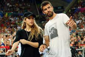 Gerard piqué mit sexy, freundin shakira wen datet gerard piqué in 2021? Shakira Gerard Pique Boser Streit Gala De