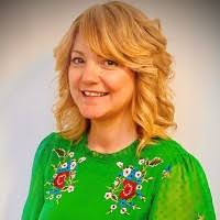 70+ perfiles de «Ana Cubero»