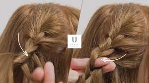 自分で編み込みするやり方から子供の髪を編み込みするやり方まで 幅広くヘアアレンジに活用できる基本を解説する記事 これで できないと諦めていた編み込みが簡単に 編み込み 簡単 ヘアアレンジ ヘアセット アップ