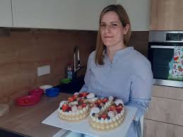 Der fußballverein des herzens ist eine ehrensache.für uns die eine. Hobbybackerin Marija Rimac Aus Dornigheim Kreiert Einzigartige Geburtstagskuchen Maintal