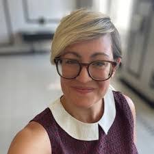 Ingrid Kane's Instagram, Twitter & Facebook