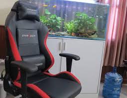 Gaming Chairs Vs Office Chairs Which Is Better Chairsfx Gaming Chair Chair Traditional Office Chairs