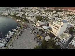 Bodrum'dan kaleye bakarken, kaleden bodrum'un nasıl göründüğünü hayal edin. Kumbahce Sahili Bodrum City Destimap Destinations On Map