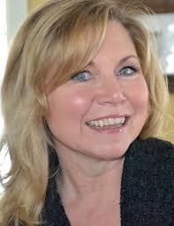 DANA RIGGS, 87, RESTAURATEUR,** # **OWNED THE RED LION FOR YEARS** Dana Ray  Riggs, a longtime Ridgefield restaurateur, died