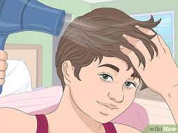 A good way to ensure that the hair is the same length with every snip is by comparing it. 3 Easy Ways To Style Short Straight Hair Wikihow