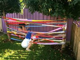 Ver más ideas sobre juegos para niños, juegos, juegos para niños al aire libre. 71 Ideas De Juegos Libres Juegos Para Ninos Juegos De Patio Juegos Para Jardin