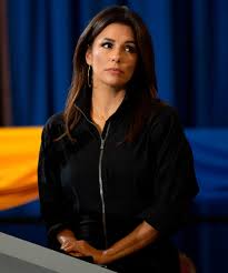 Eva longoria (born march 15, 1975) is best known for her role on desperate housewives. she's currently married to nba star tony parker. Eva Longoria Black Women Voter Comment Is Wrong