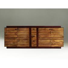 Proposés dans une grande variété d'essences, du traditionnel chêne massif au pin massif en passant par l'essence de teck massif. Buffet Bas Bois Massif Meuble Bas