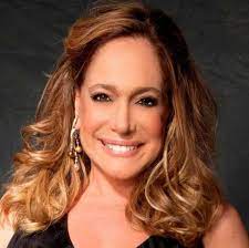 Sônia maria vieira gonçalves, better known by her stage name susana vieira and suzana vieira is a brazilian actress. Susana Vieira News Facebook