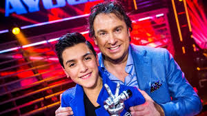 The voice kids is a dutch television program produced by talpa productions and is broadcast on rtl 4. Ayoub Wint The Voice Kids Nos Jeugdjournaal