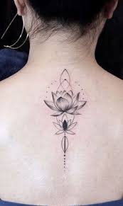 Les chinois l'utilisent comme un moyen de refroidir et apaiser le corps. 23 Idees De Tatouage Fleur De Lotus Tatouage Tatouage Fleur De Lotus Tatouage Fleur