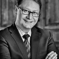 Aaron Herwig's Instagram, Twitter & Facebook