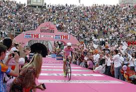 Streammad will update the latest broadcasts, sopcast, acestream links of the match giro d'italia before 30mins when the match starts. Giro Live Stream So Sehen Sie Die Radrennen Auch In Deutschland