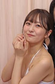 Hikari Aozora - Free pics, galleries & more at Babepedia