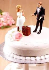 Pin By Ruaa Bazirgan On Wedding Cake Toppers Pregnant Bride Wedding Cakes Wedding Cake Toppers