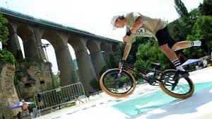 Le championnat 2016 aura lieu au festival du jeu de cannes le samedi 27 février à 18:00. Bmx Skate Les Riders Font Le Show A La Petrusse Le Quotidien