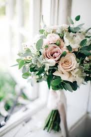 Wholesale flowers online for diy weddings and bulk flowers for special events. 82 Adorably Fresh And Romantic Spring Wedding Bouquets Weddingomania