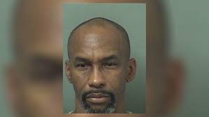 Postal carrier accused of sexually assaulting teen in Gardens area