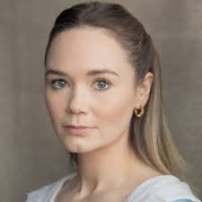 Muddle Through Mummy: Conceiving, Instagram and TikTok Mums and Mum Hacks