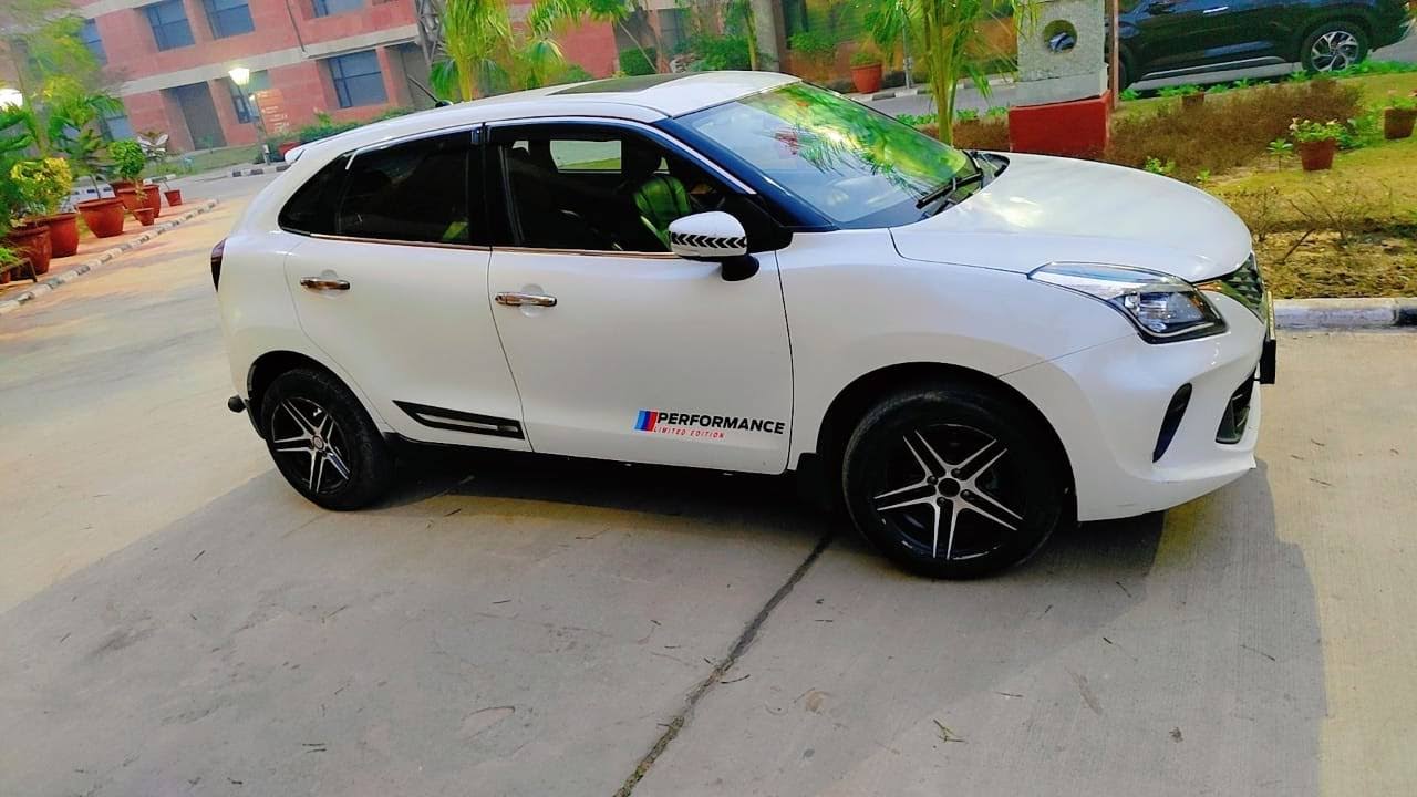 Taxi Company in Panipat product image