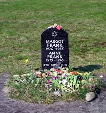Anne franks schicksal erinnert an die leiden, die die verfolgten unter den nationalsozialisten ertragen mussten; Annes Tod Izi Travel