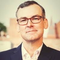 Dirk Commandeur's Instagram, Twitter & Facebook